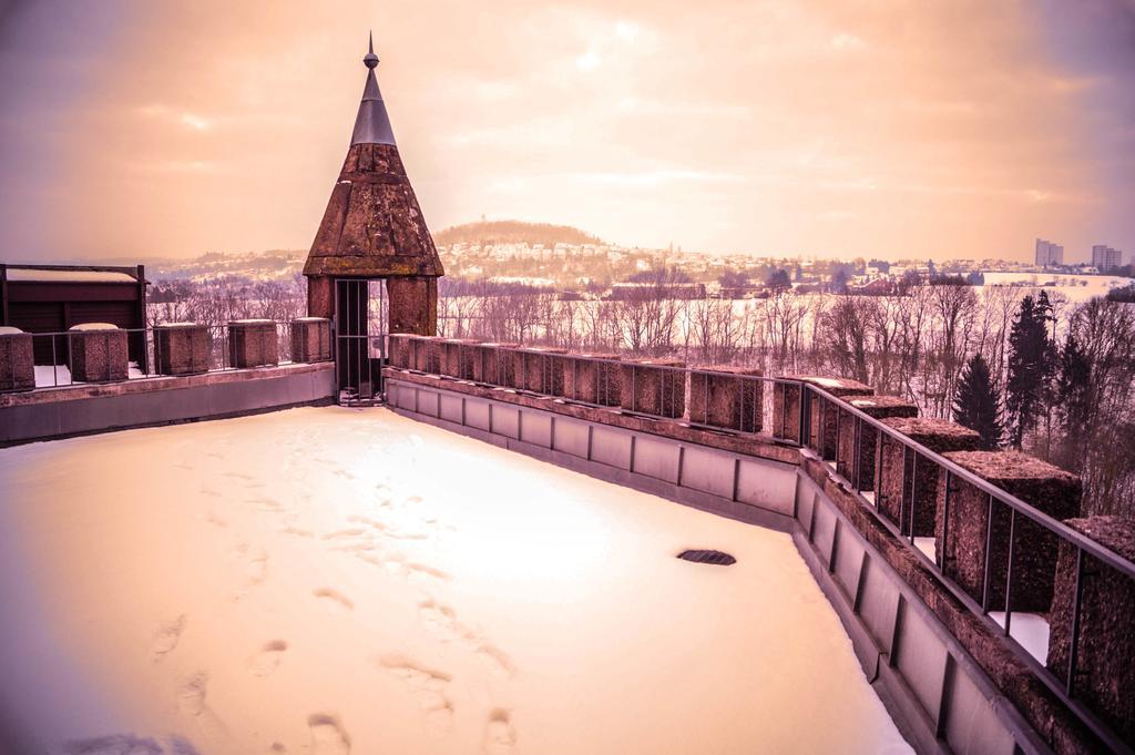 Schlosshotel Hoefingen เลออนแบร์ก ภายนอก รูปภาพ